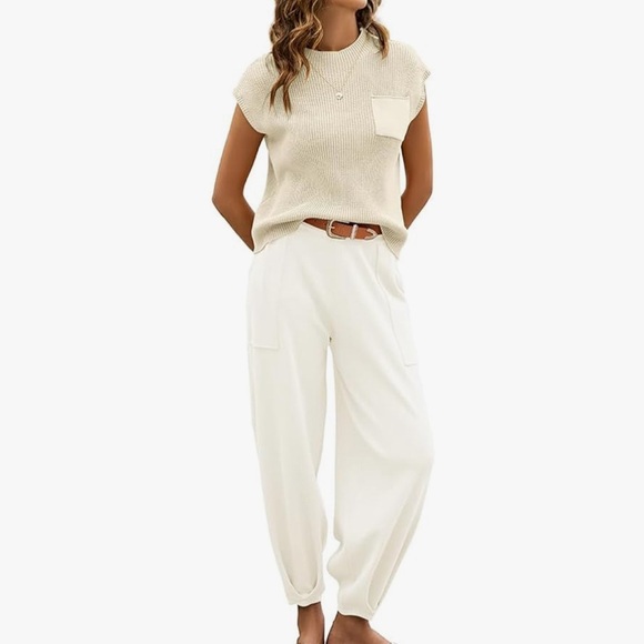 Pant/sweater set - Picture 1 of 5